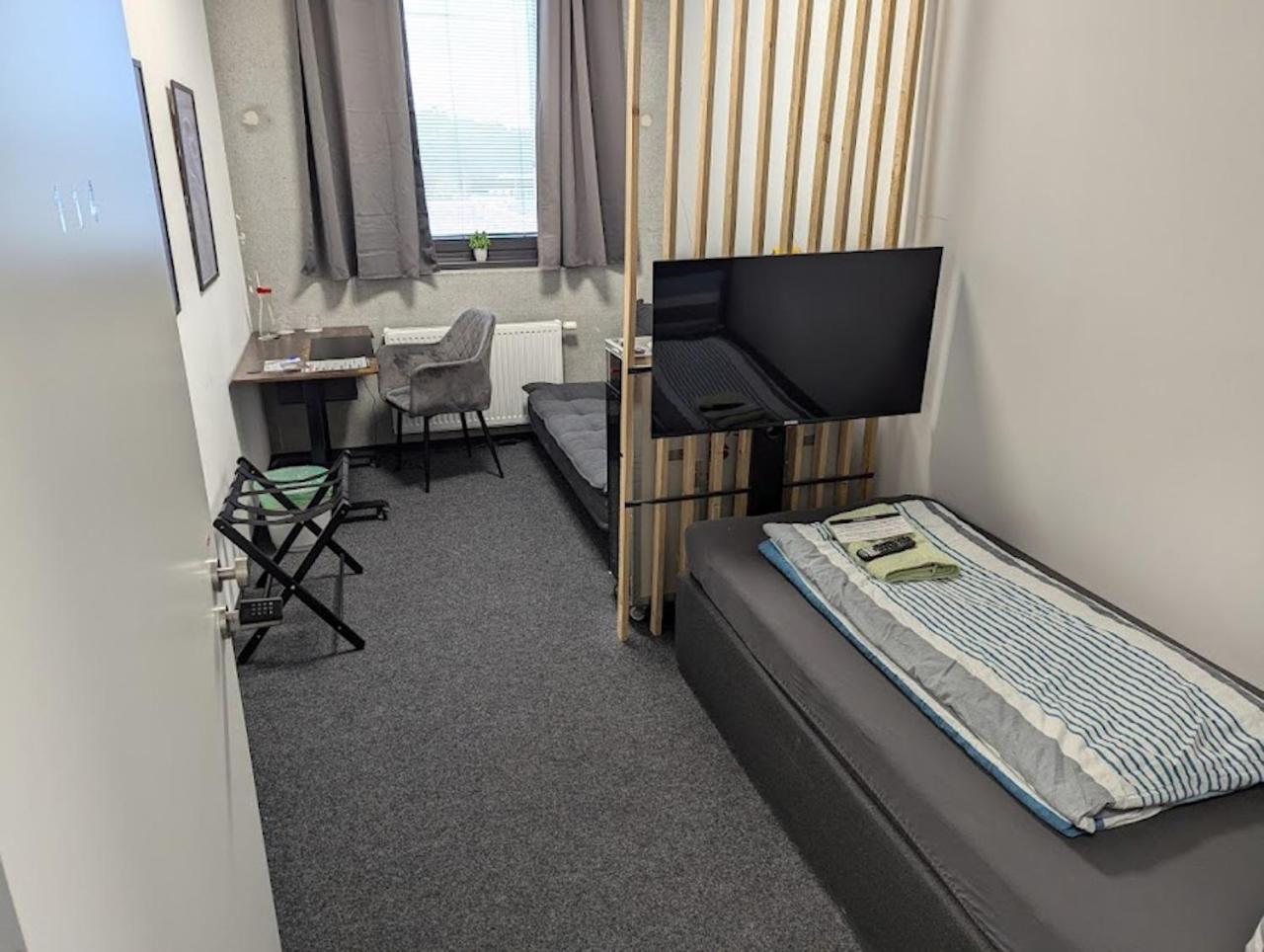 Business-Motel & 24H Selfcheckin Heimsheim Luaran gambar
