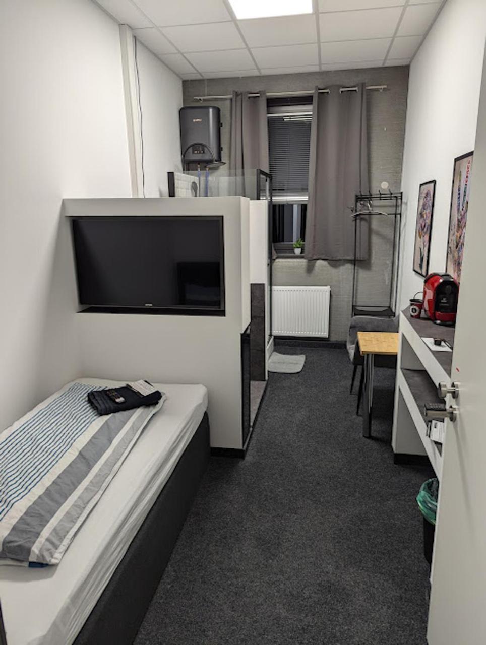 Business-Motel & 24H Selfcheckin Heimsheim Luaran gambar